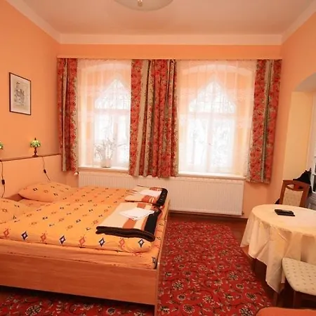 Quarto em Acomodações Particulares Rosa