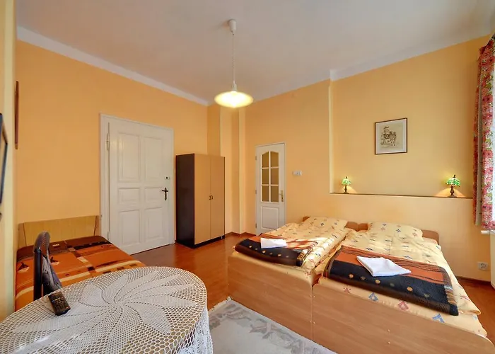 Rum i privatbostad Rosa *